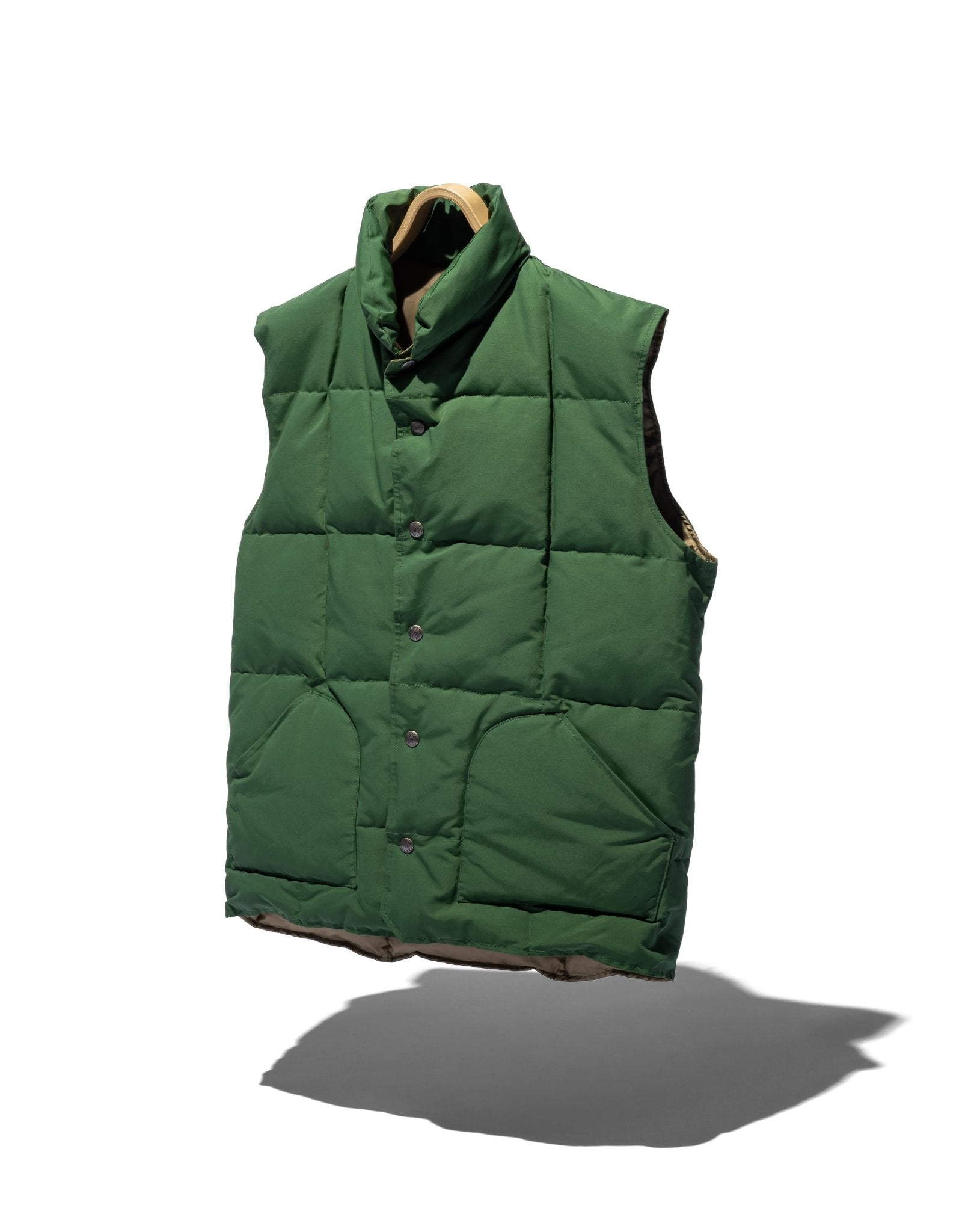 Down Sierra Vest – WORDS SOUNDS COLORS & SHAPES