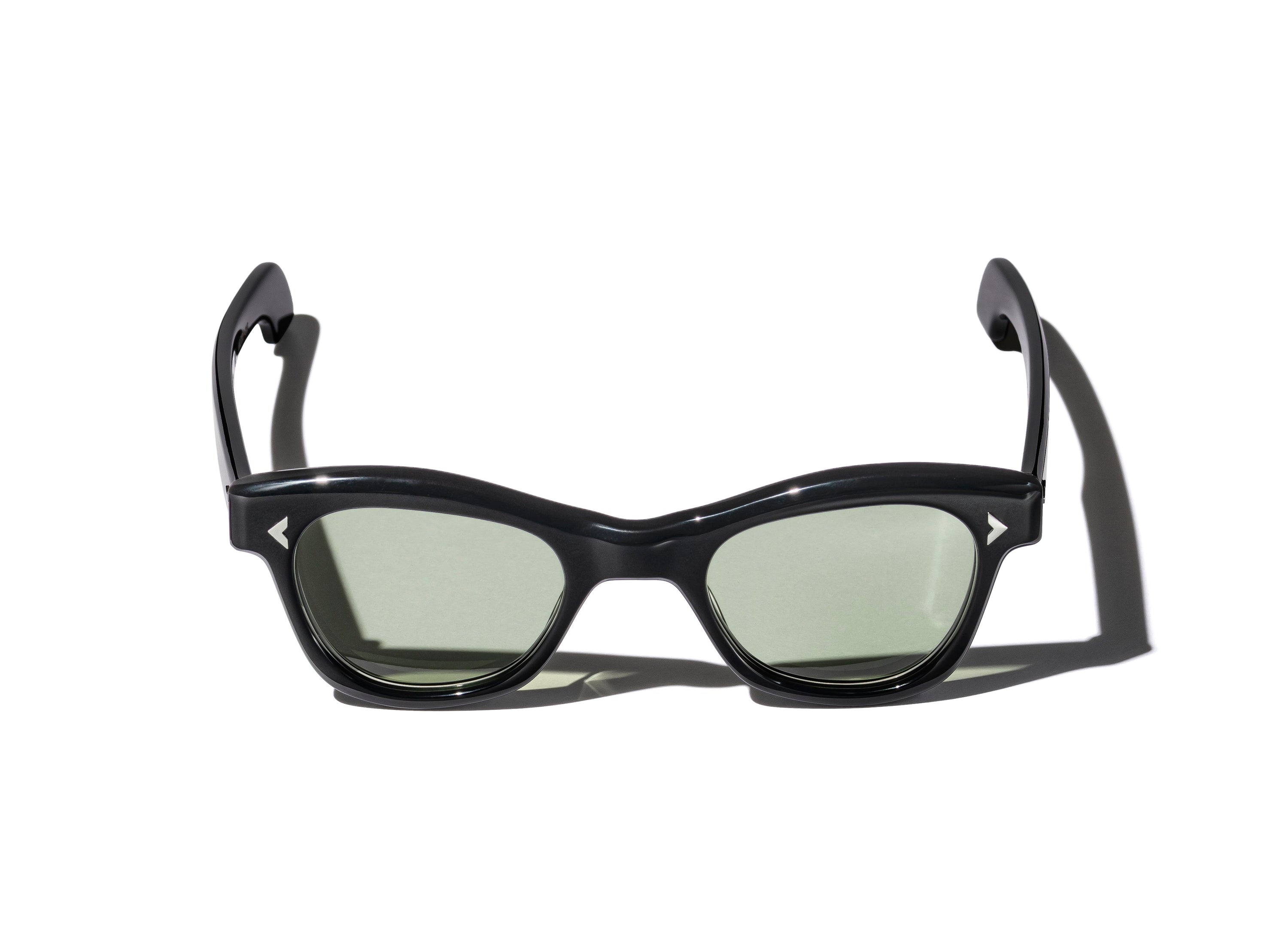 RT01 SUNGLASSES (BLACK / GREEN LENSES)