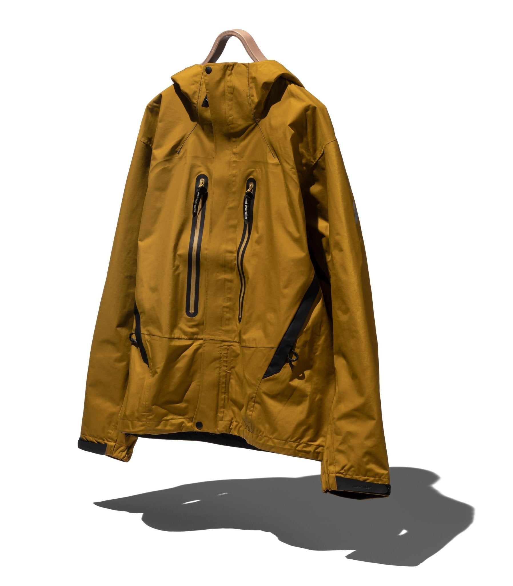 2.5L Hiker Rain Jacket - AND WANDER