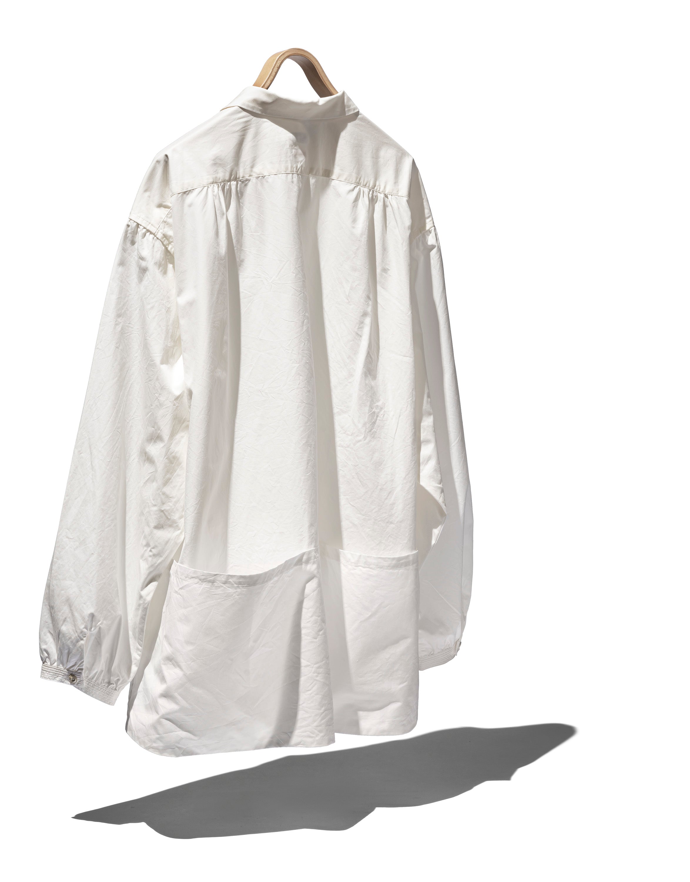 Multi-pocket White Shirt