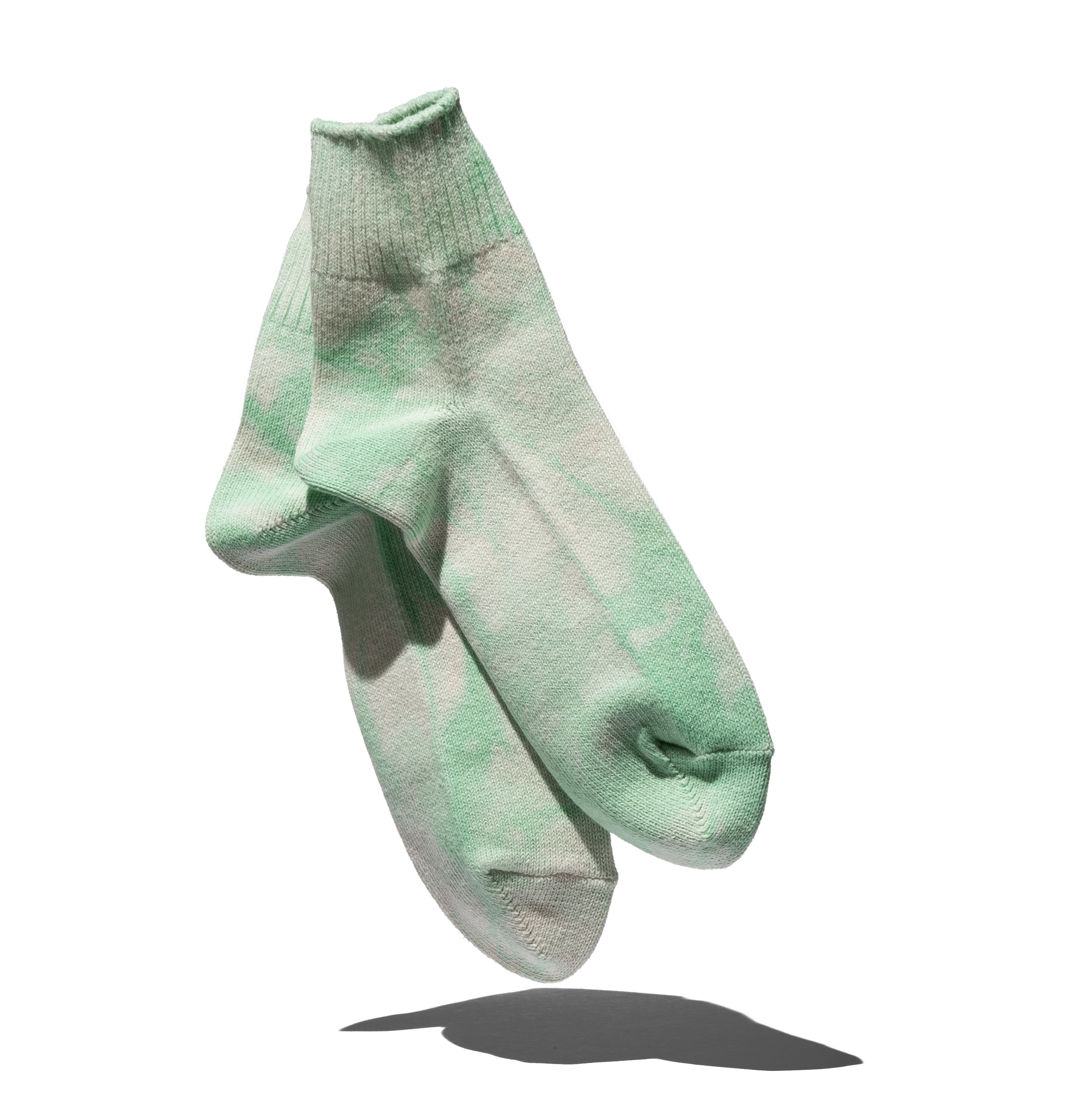 CAMO TIE-DYED ANKLE SOCKS