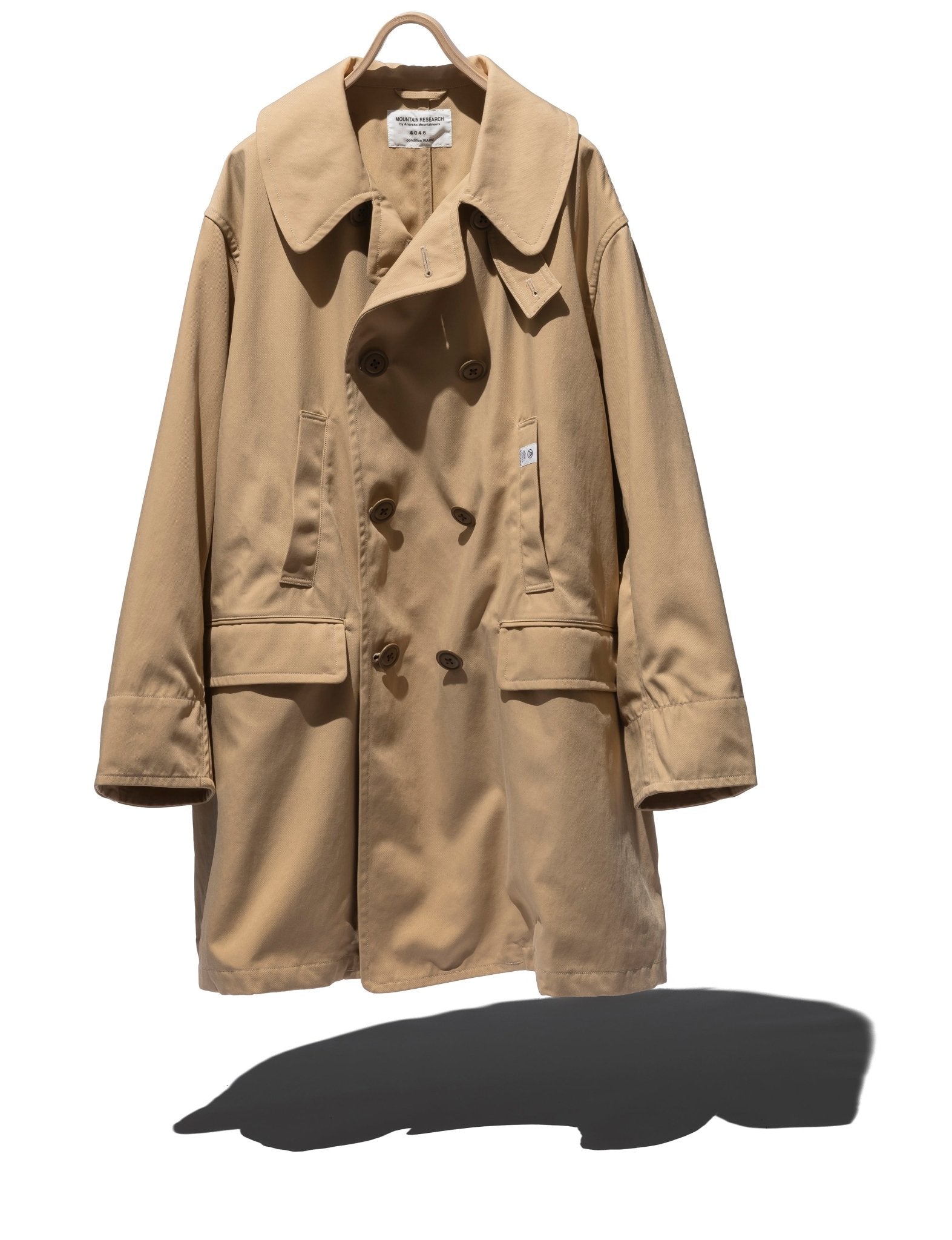 A COAT - MOUNTAIN RESEARCH