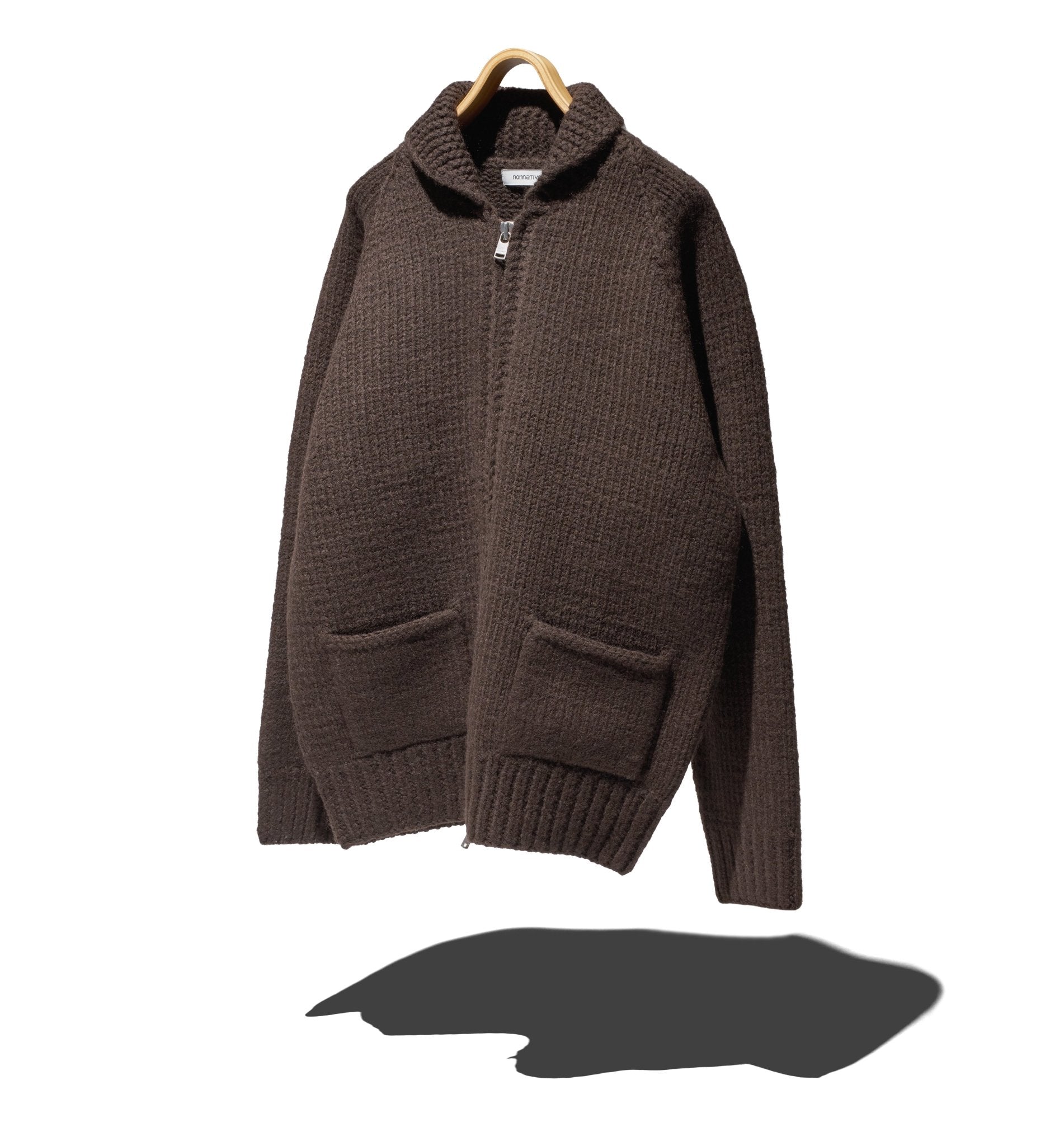 ADVENTURER HAND - KNIT COWICHAN SWEATER WOOL YARN - NONNATIVE