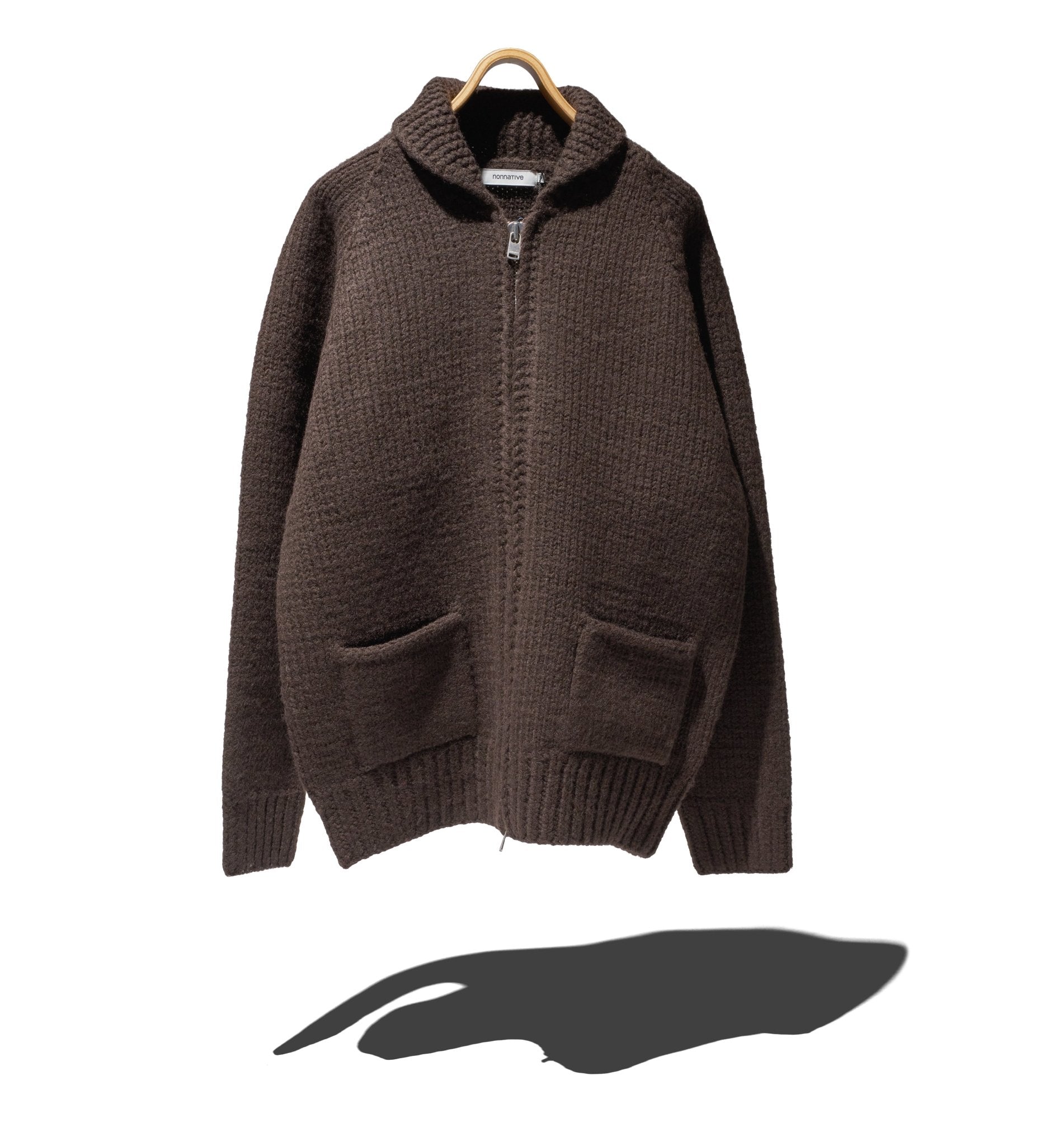 ADVENTURER HAND - KNIT COWICHAN SWEATER WOOL YARN - NONNATIVE
