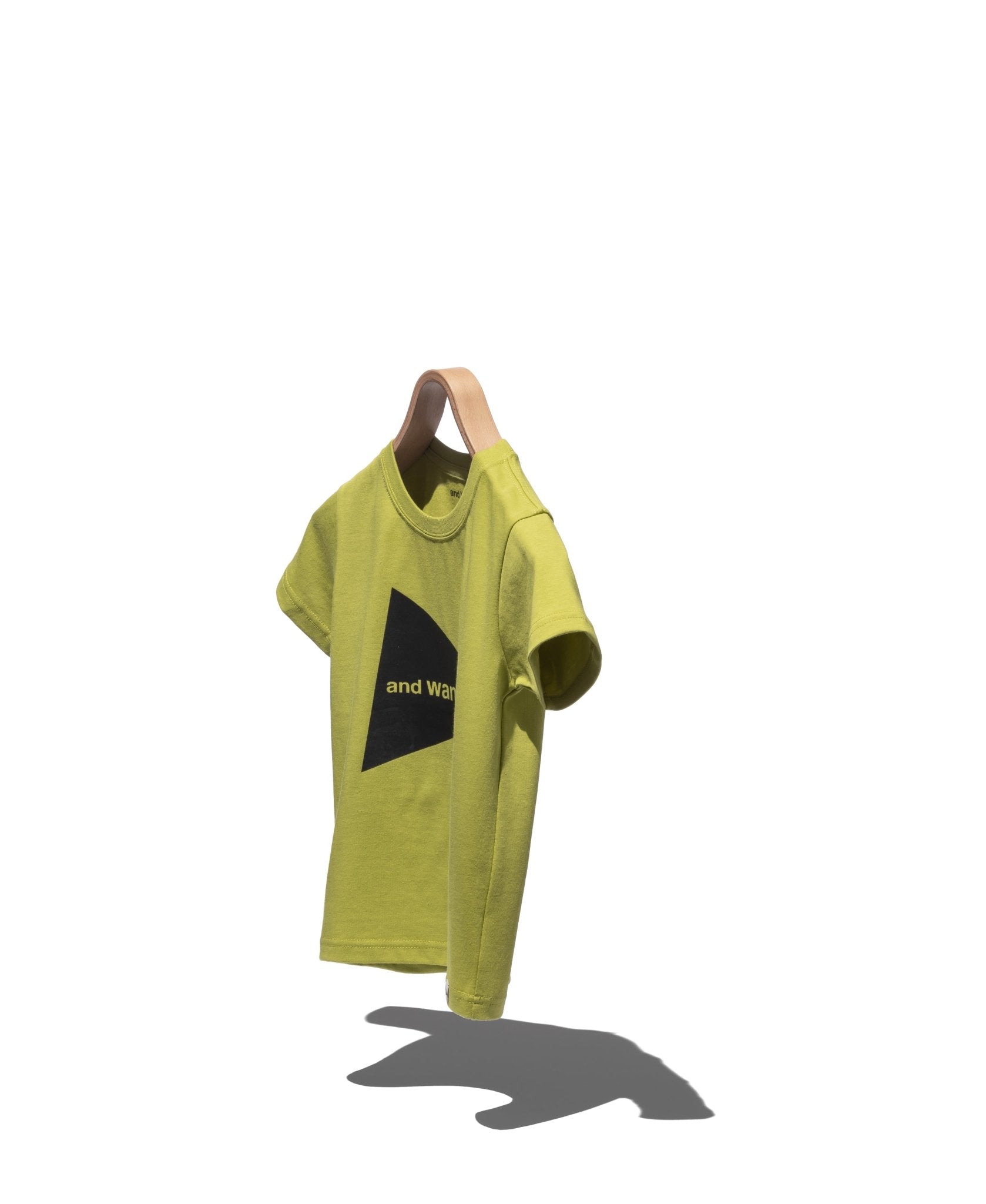 and wander big logo T kids - AND WANDER