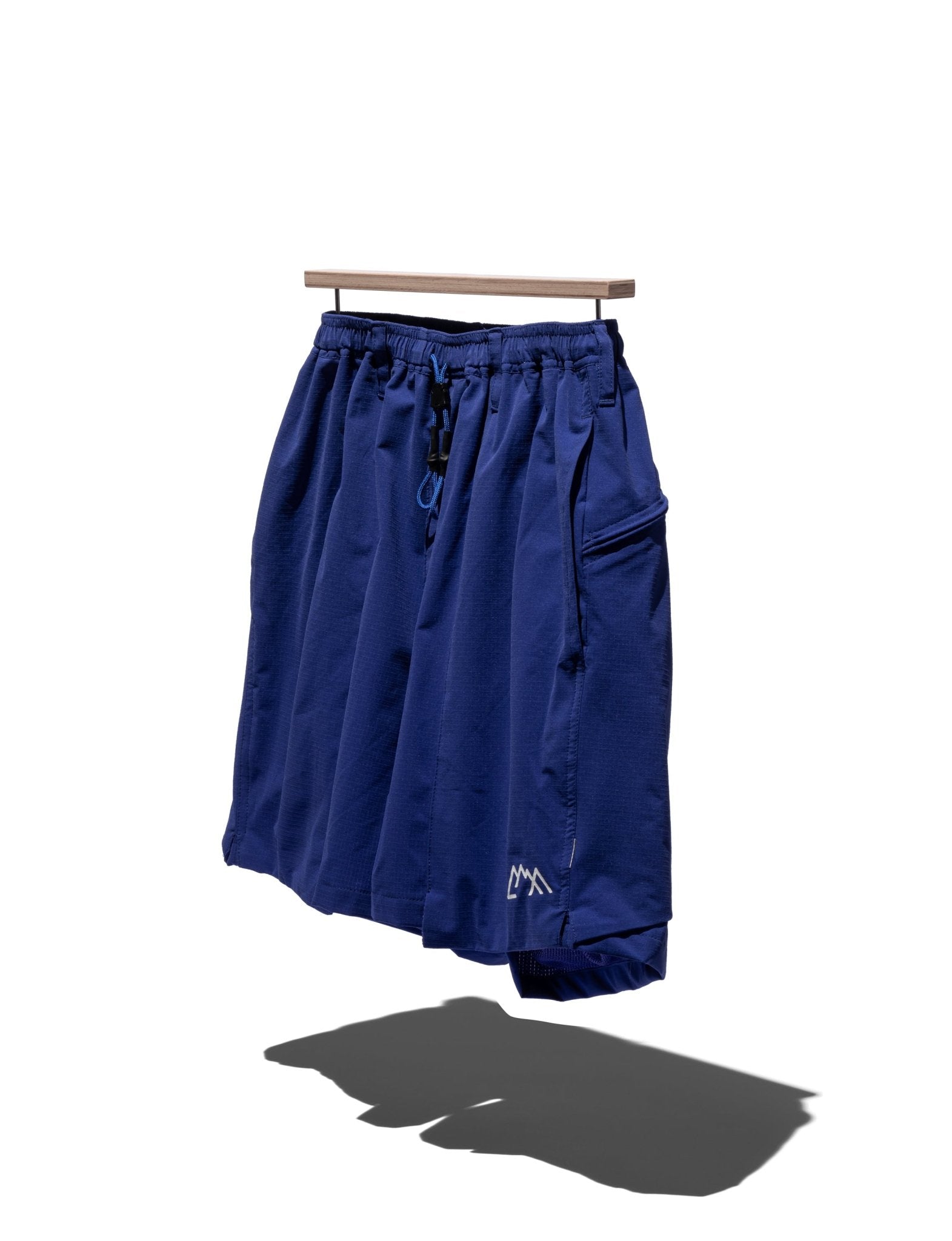 BUG SHORTS - COMFY OUTDOOR GARMENT