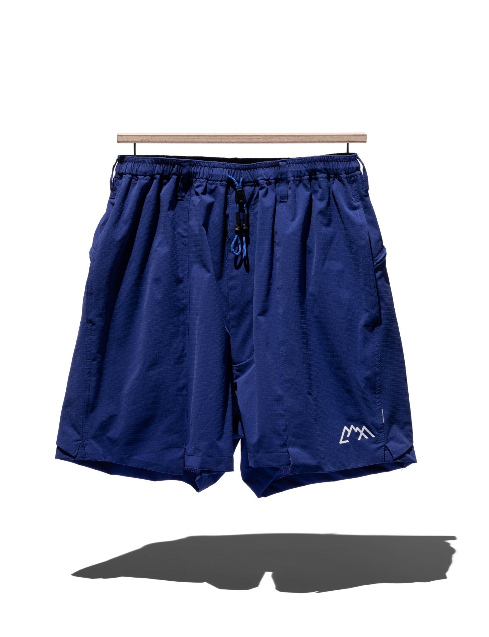 BUG SHORTS - COMFY OUTDOOR GARMENT
