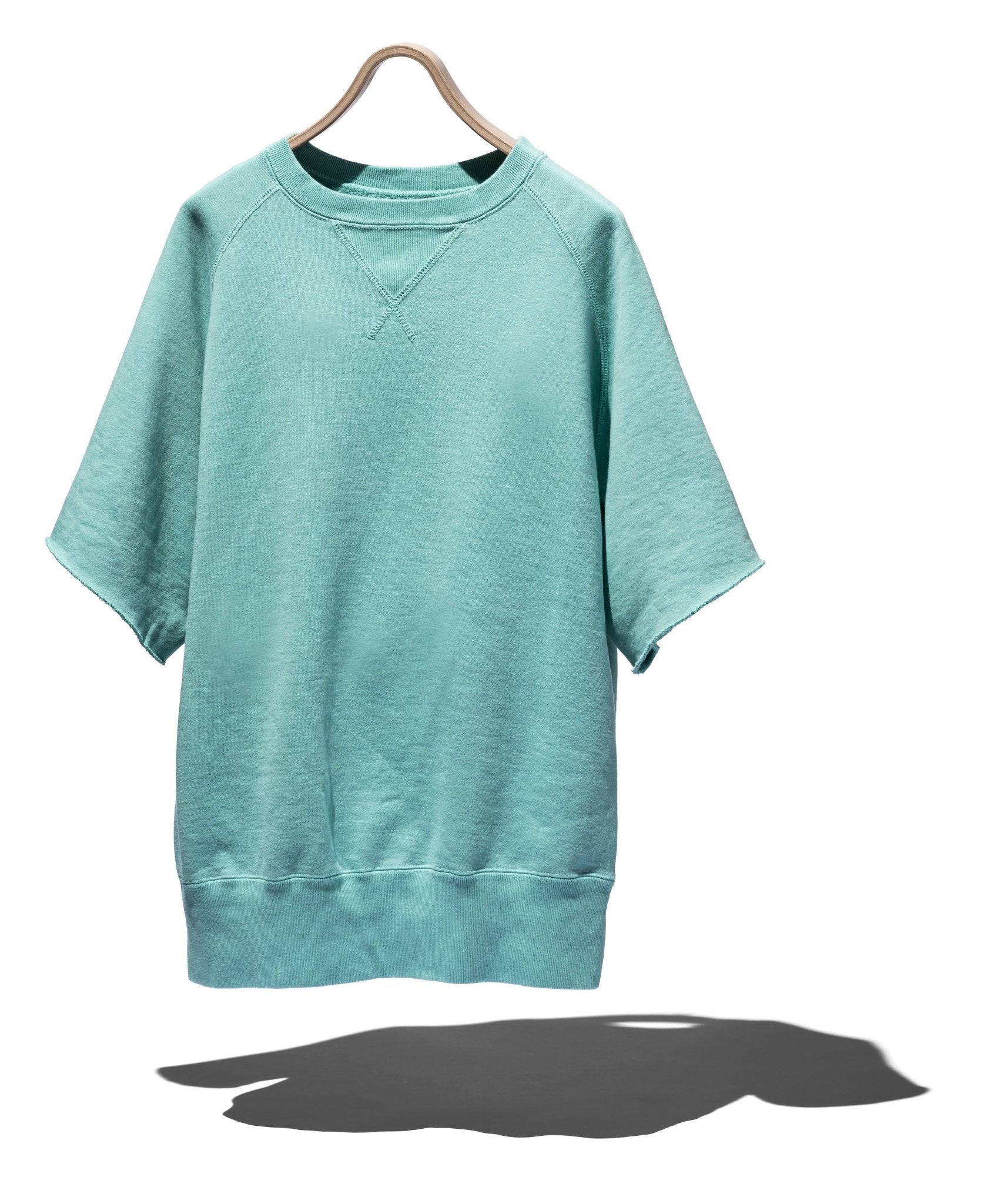 CLASSIC CREWNECK CUT - OFF GARMENT DYE - DIE DREI BERGE