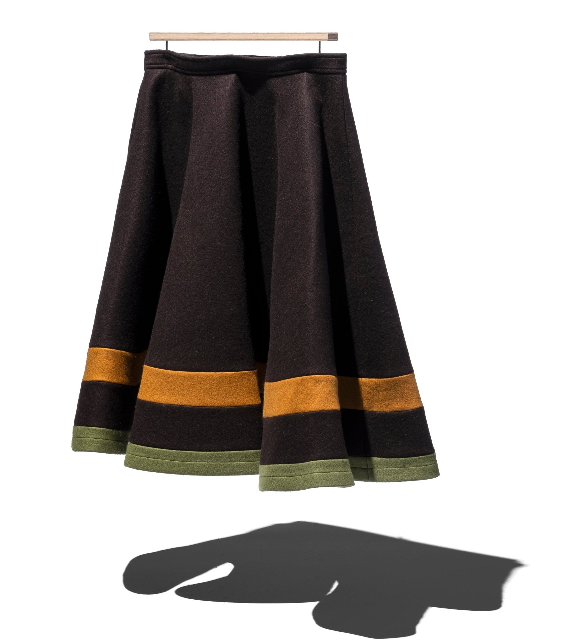 FINE WOOL FELT CIRCULAR SKIRT - DIE DREI BERGE