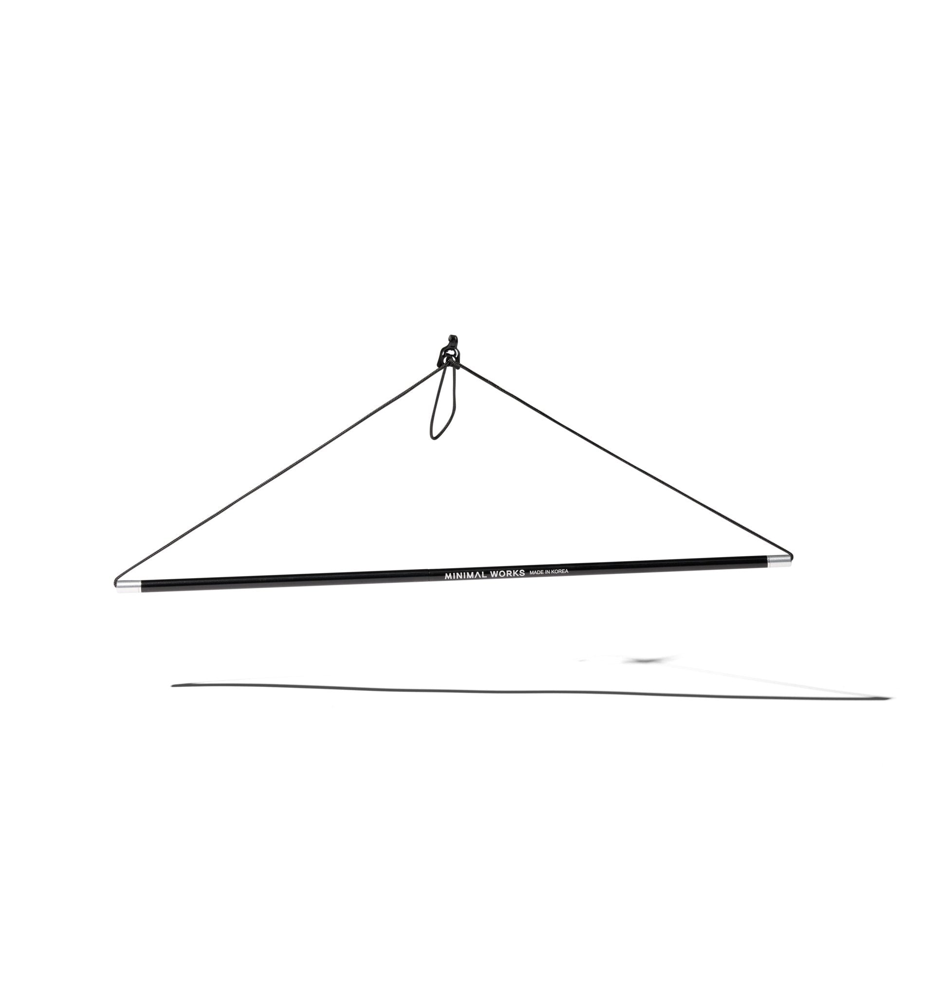 FOLDING HANGER - MINIMAL WORKS