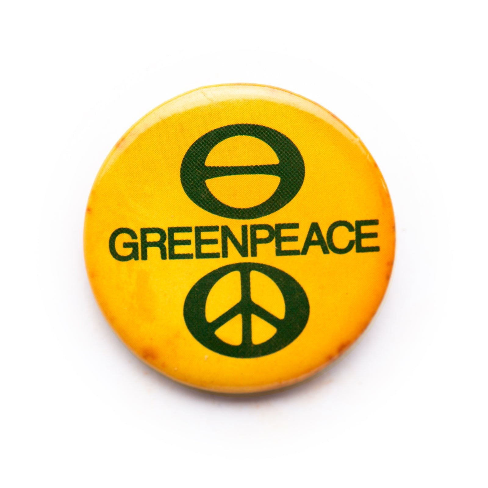"Greenpeace" button pin - RADICAL MEDIA ARCHIVE