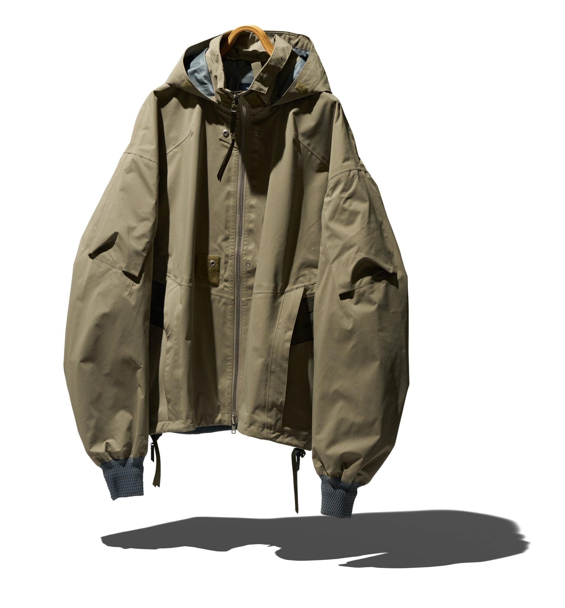 J110TS - GT - ACRONYM