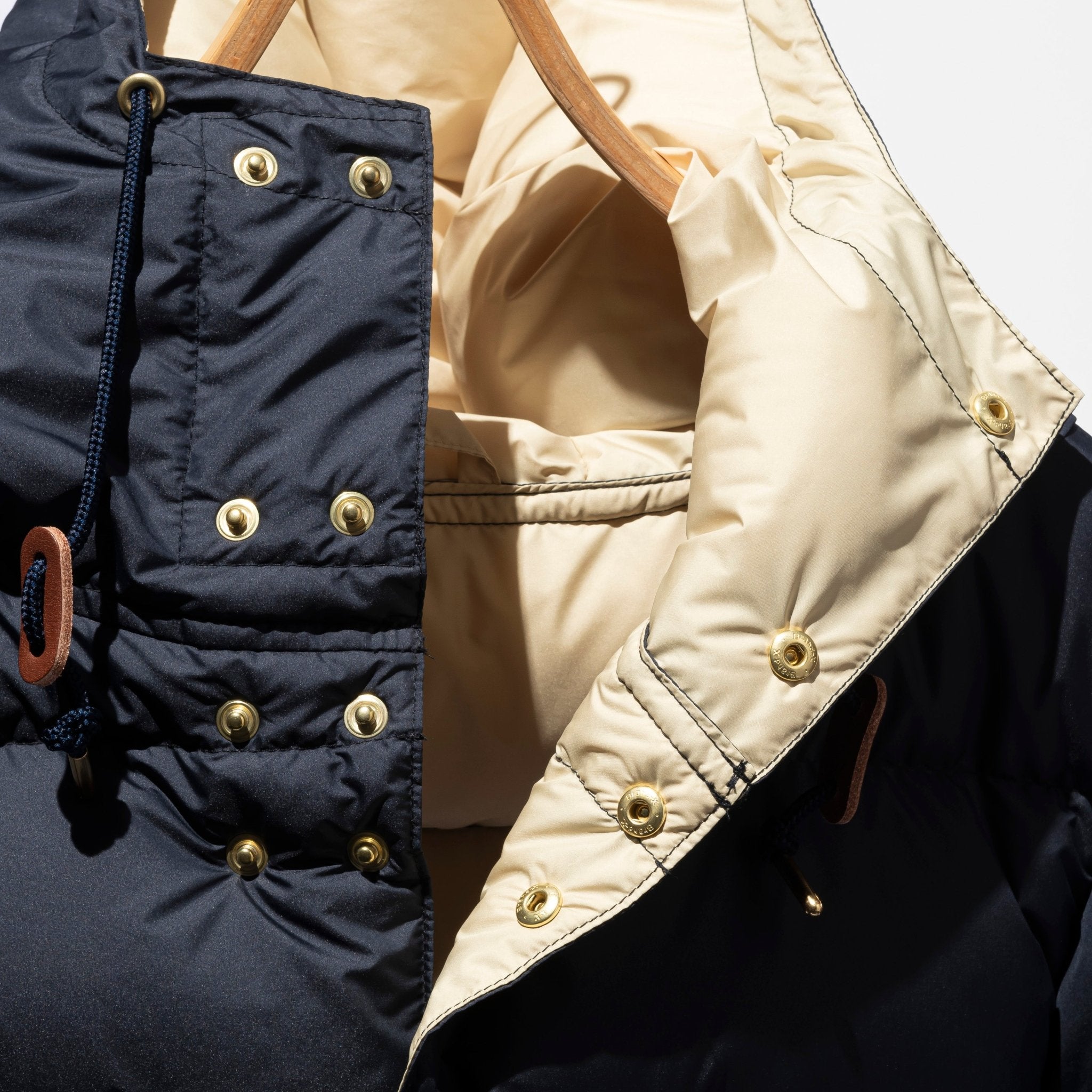 KAMO KAMO DOWN JACKET - DIE DREI BERGE