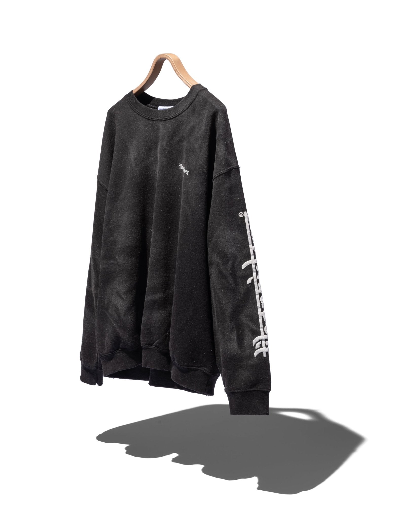 LR Sleeve Logo Vintage Crewneck - LIBERAIDERS