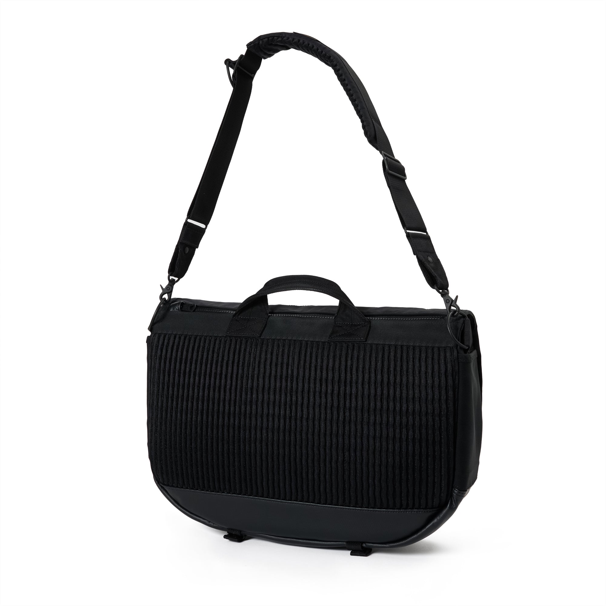 MONOCHROME MESSENGER BAG (L) - PORTER