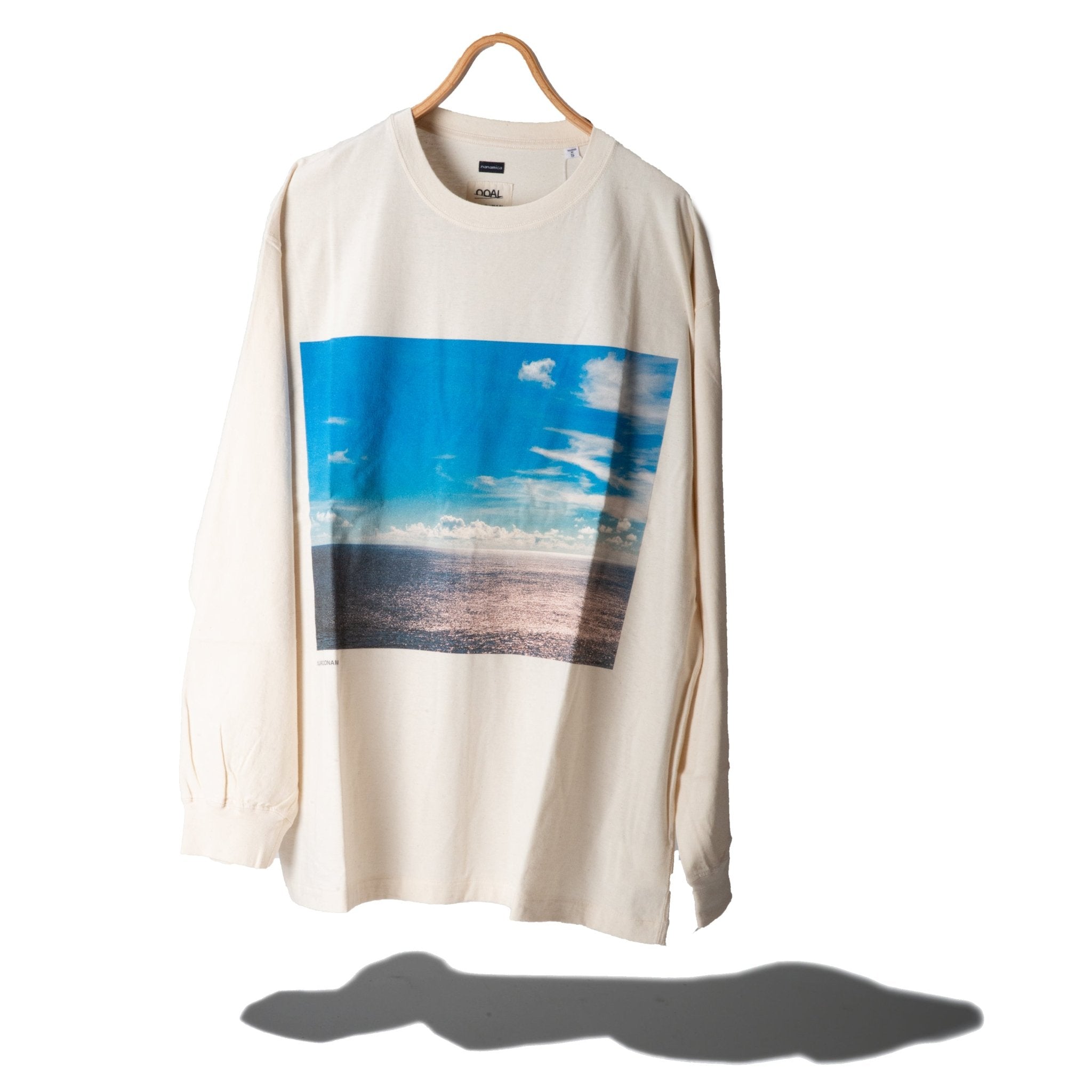 OOAL L/S Photo Print Tee L/S - NANAMICA