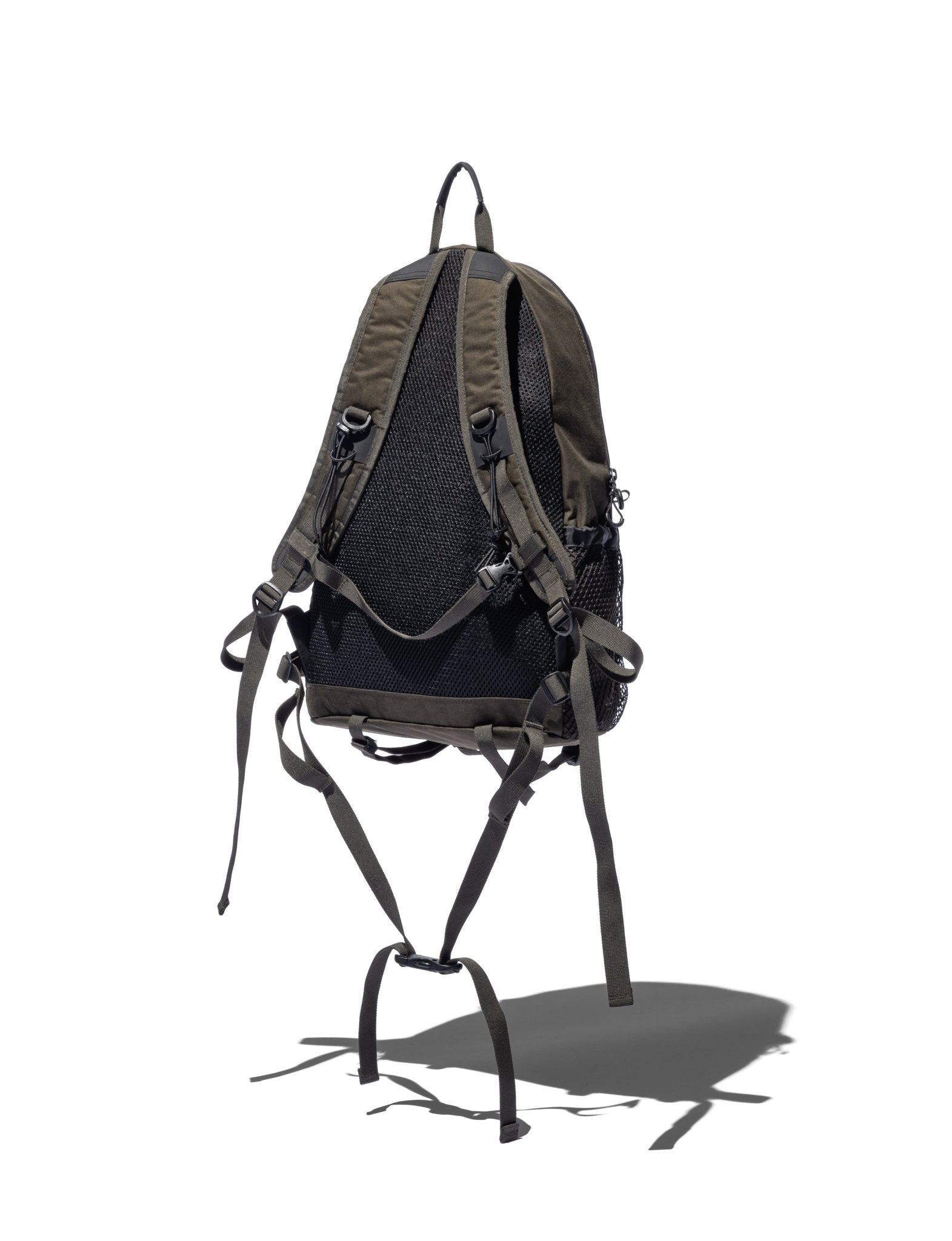PE/CO 20L Daypack - AND WANDER