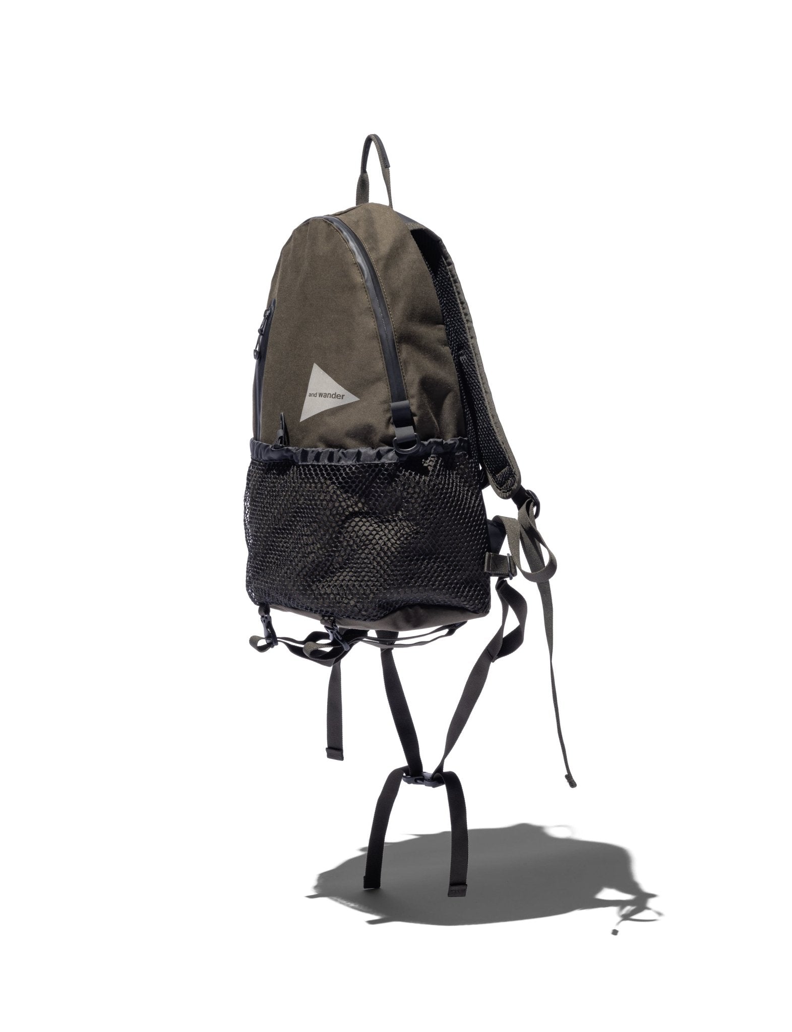 バッグ and wander pe/co 20L daypack PE/CO 20L Daypack – WORDS SOUNDS COLORS & SHAPES