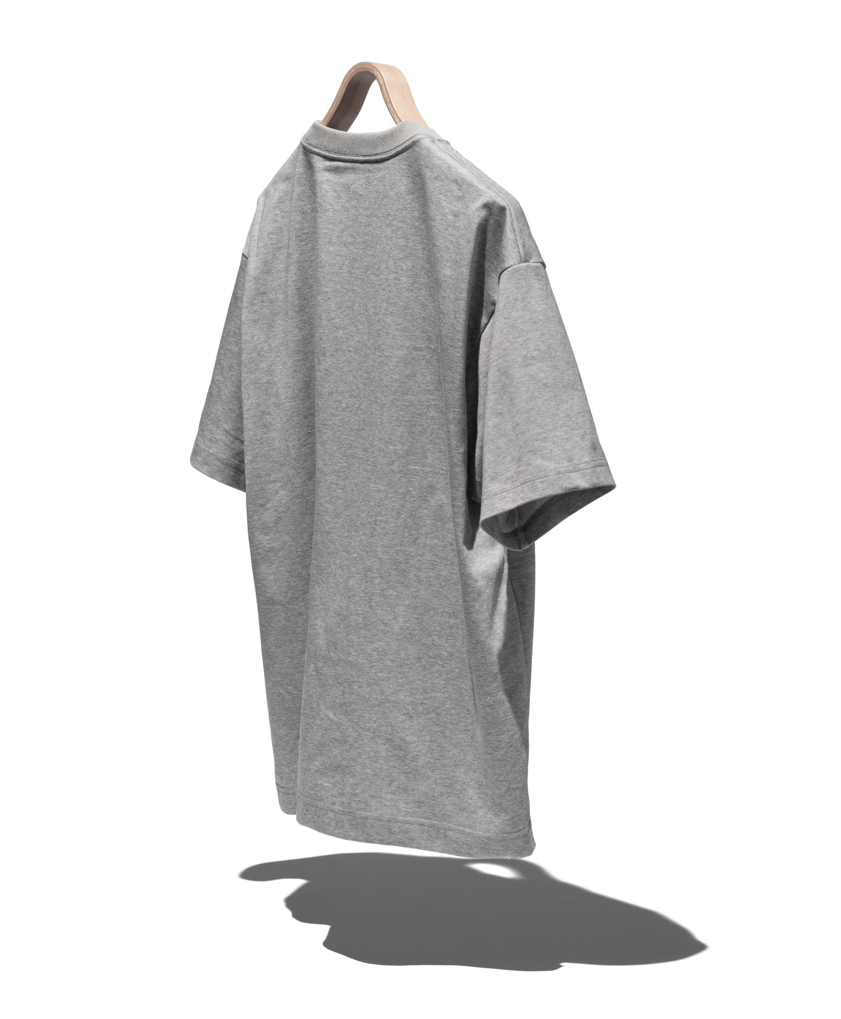 pocket T - AND WANDER