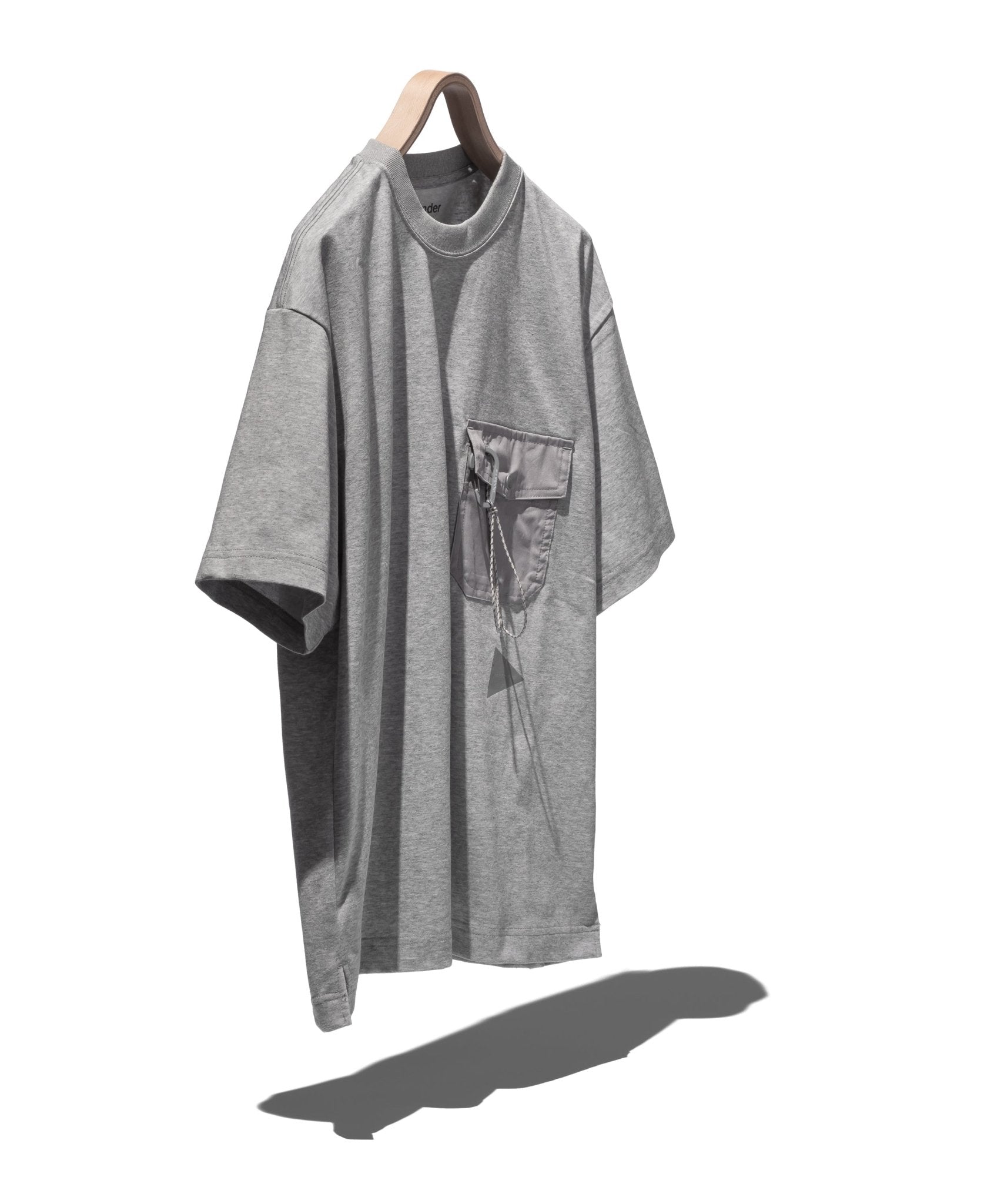 pocket T - AND WANDER