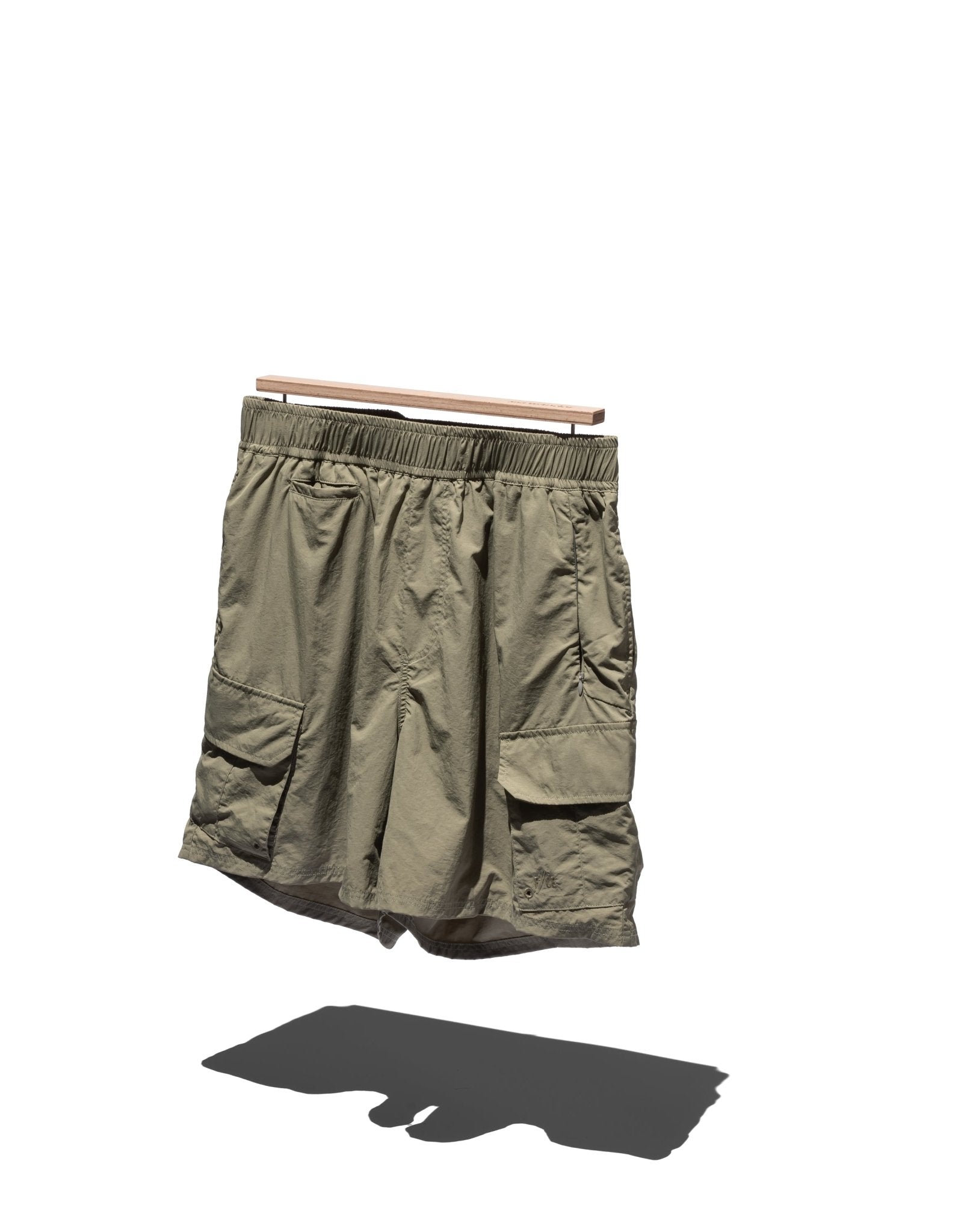 RISING CARGO SHORTS – WORDS SOUNDS COLORS & SHAPES