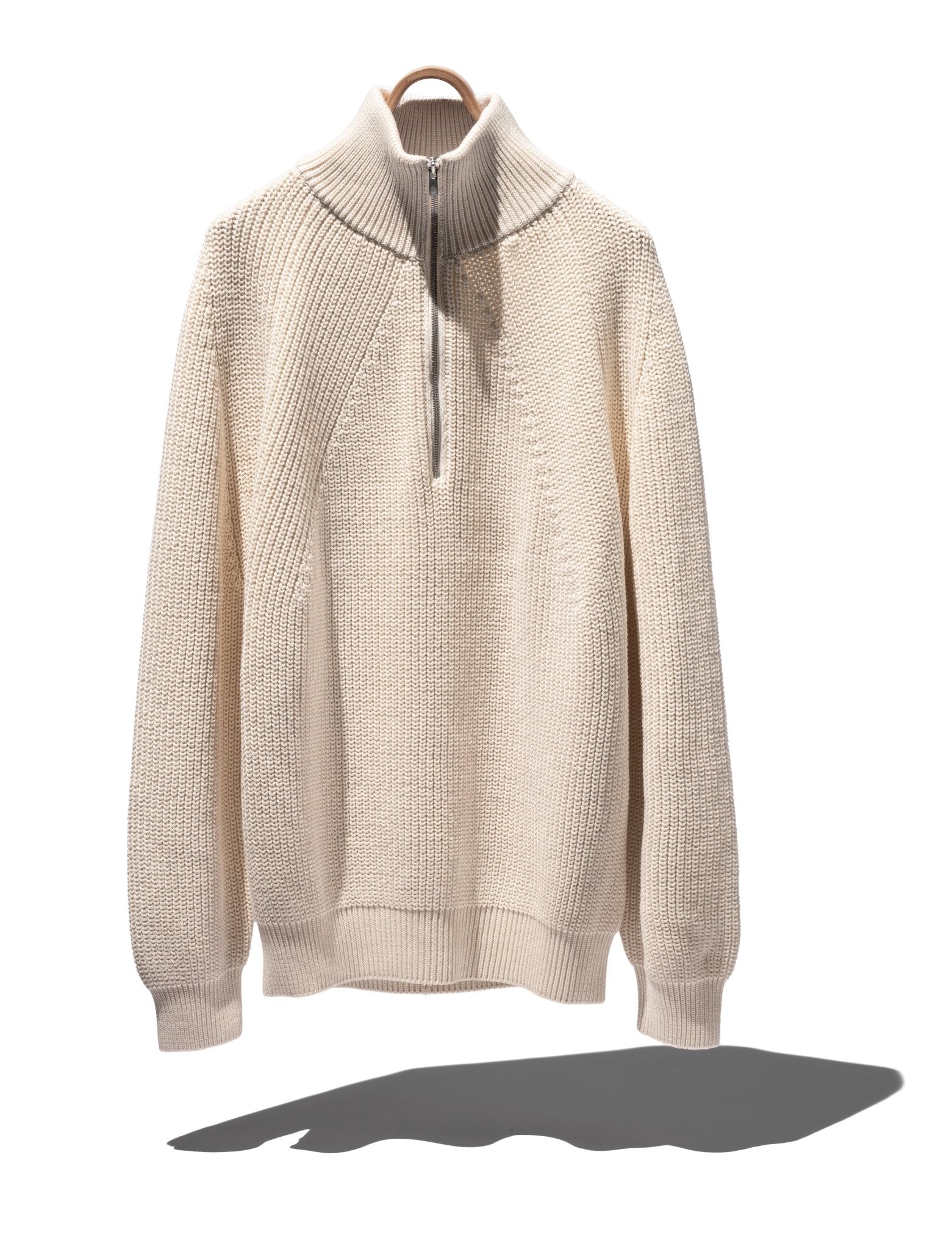 SIGNATURE HALF ZIP – WORDS SOUNDS COLORS & SHAPES