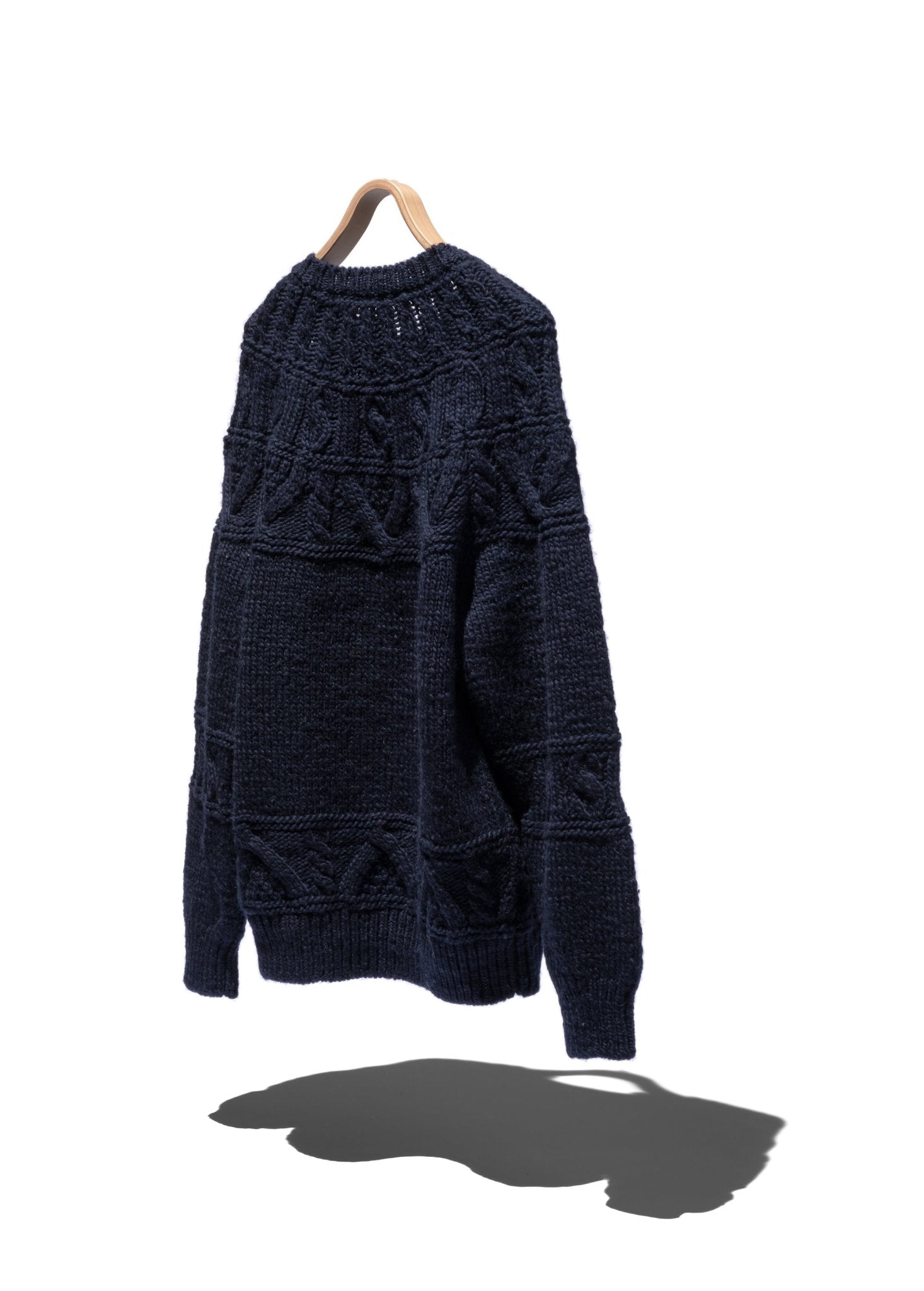 Spread Alan Crew Neck - BATONER