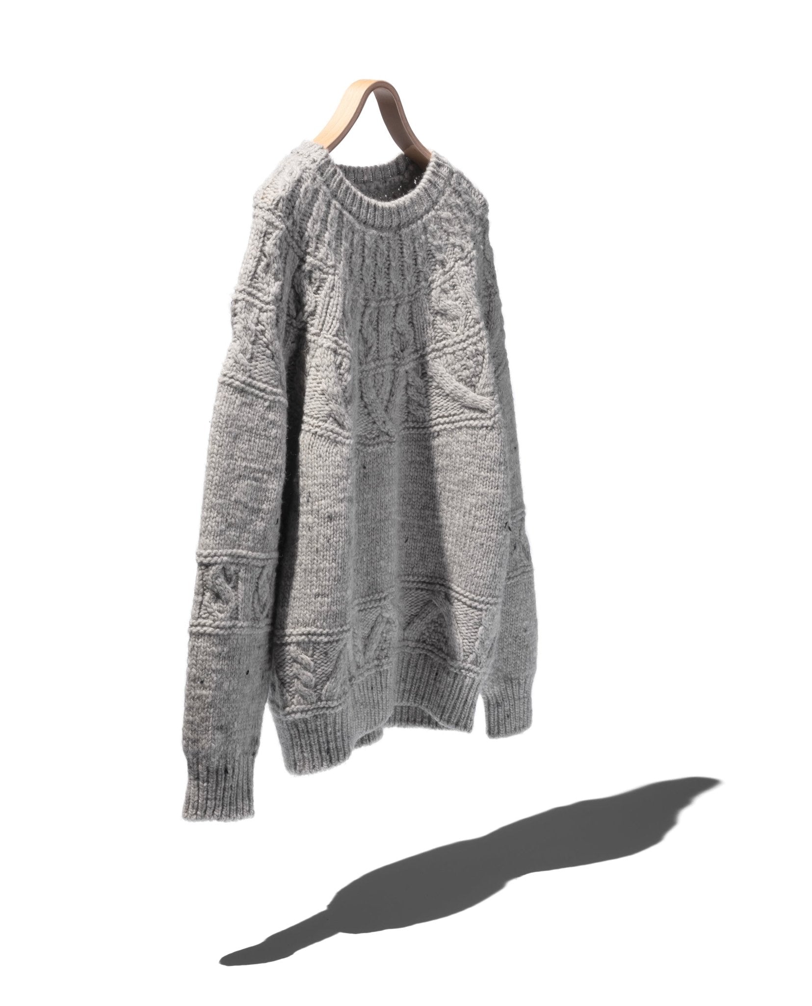 Spread Alan Crew Neck - BATONER