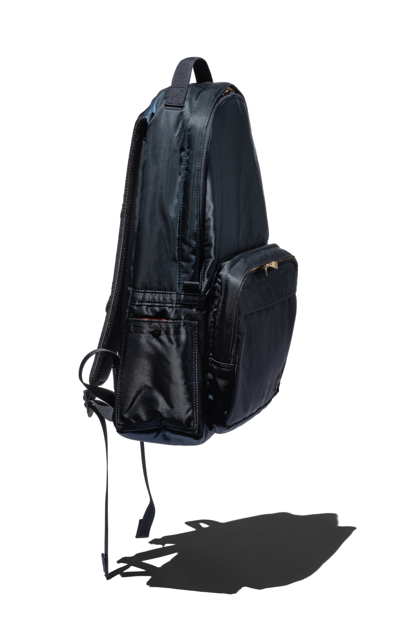 TANKER DAYPACK – WORDS SOUNDS COLORS & SHAPES