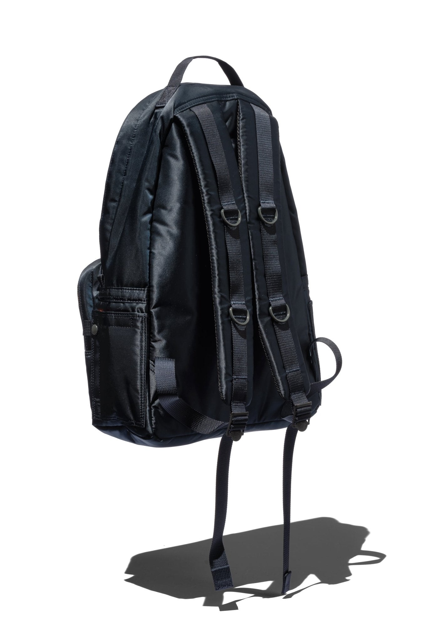 TANKER DAYPACK – WORDS SOUNDS COLORS & SHAPES