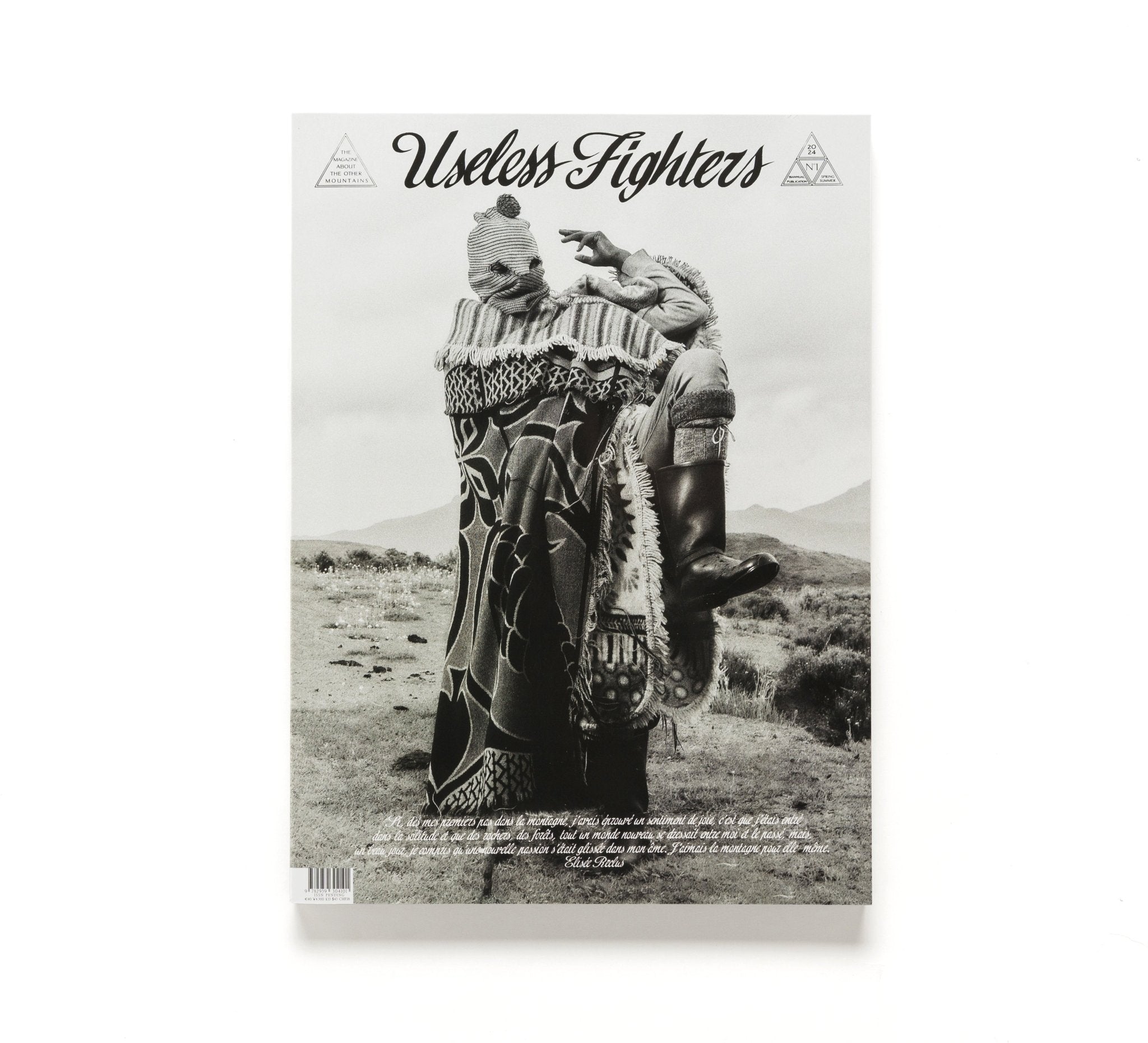 USELESS FIGHTERS MAGAZINE ISSUE 1 - USELESS FIGHTERS