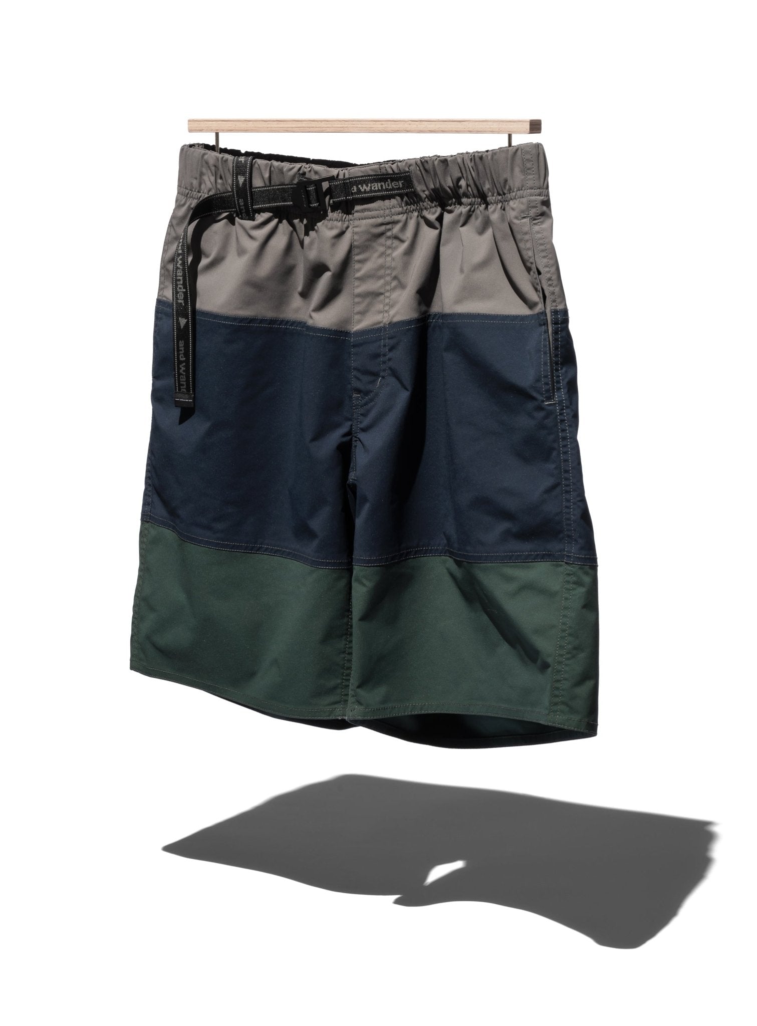 Wave shorts - AND WANDER