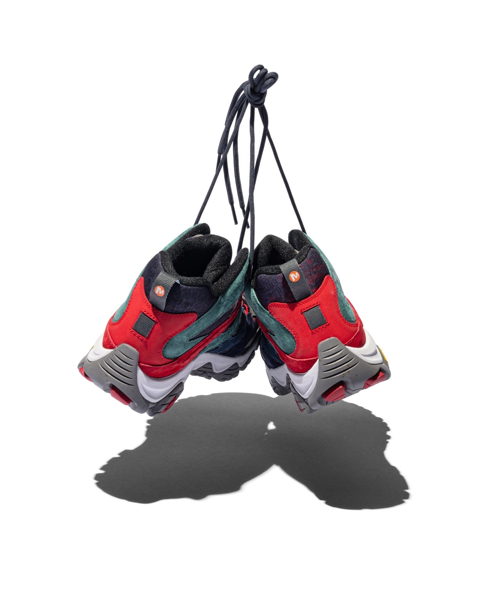 WHITE MOUNTAINEERING x MERRELL Moab 3 - WHITE MOUNTAINEERING