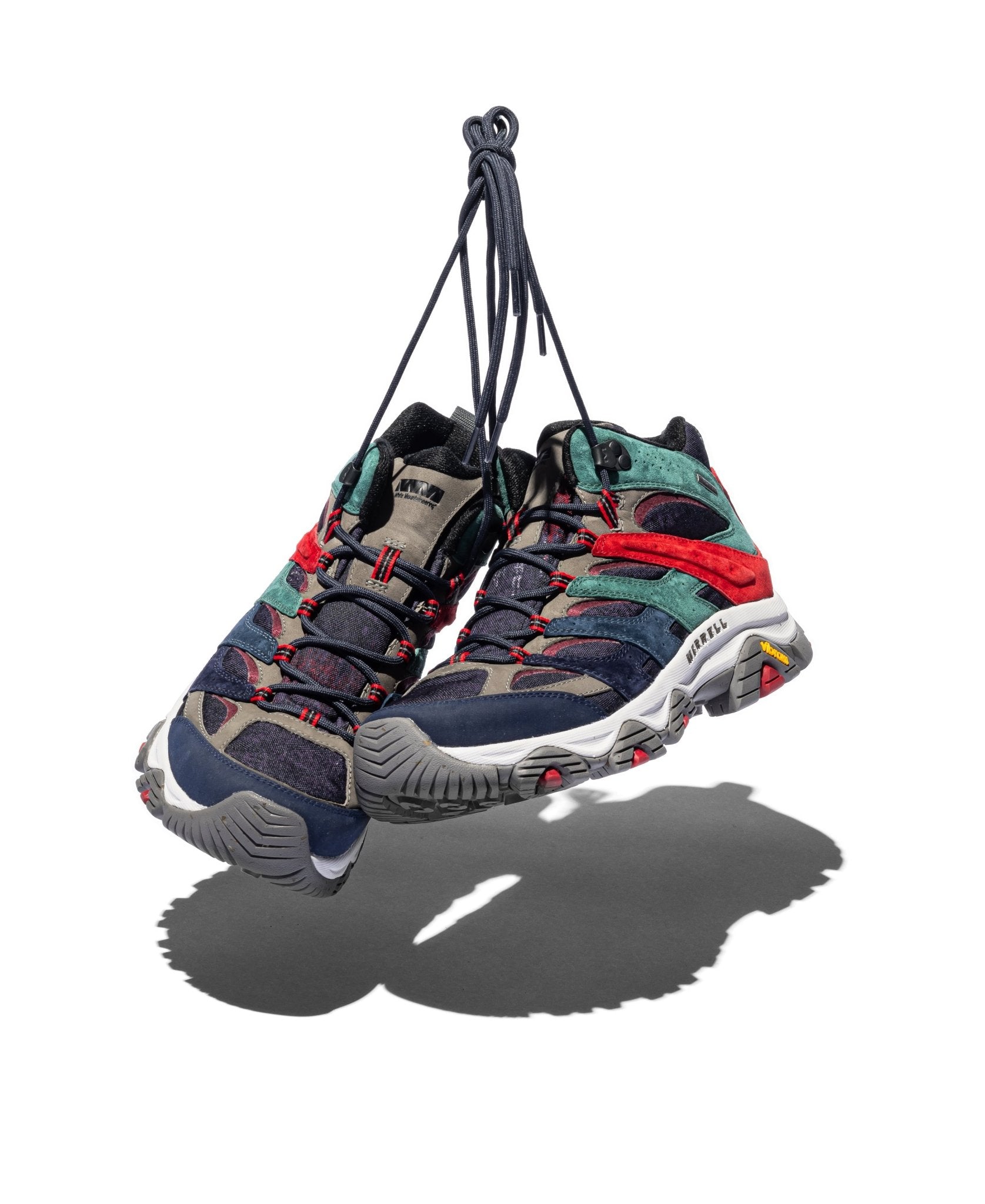 WHITE MOUNTAINEERING x MERRELL Moab 3 - WHITE MOUNTAINEERING