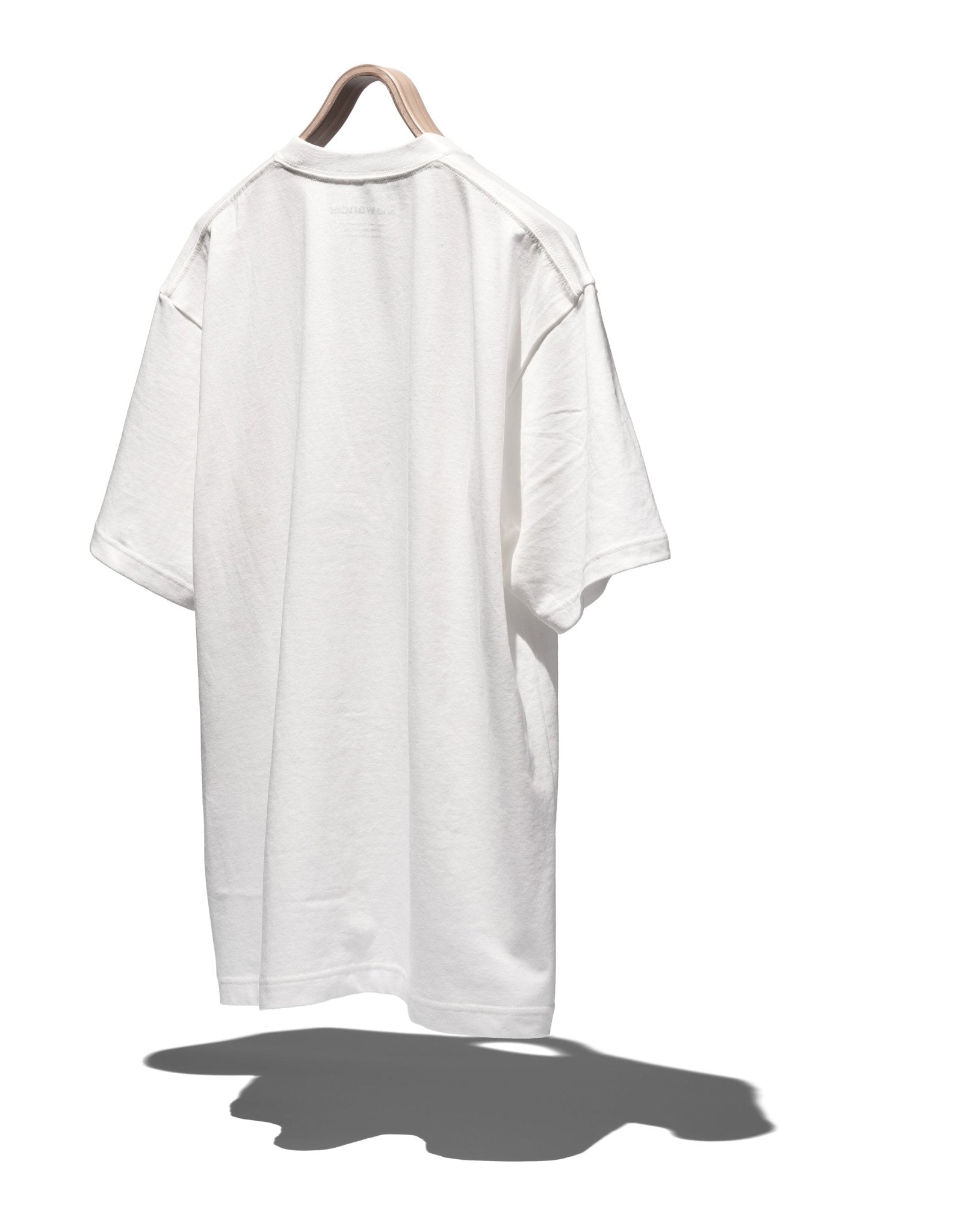 Yu Nagaba printed T - AND WANDER